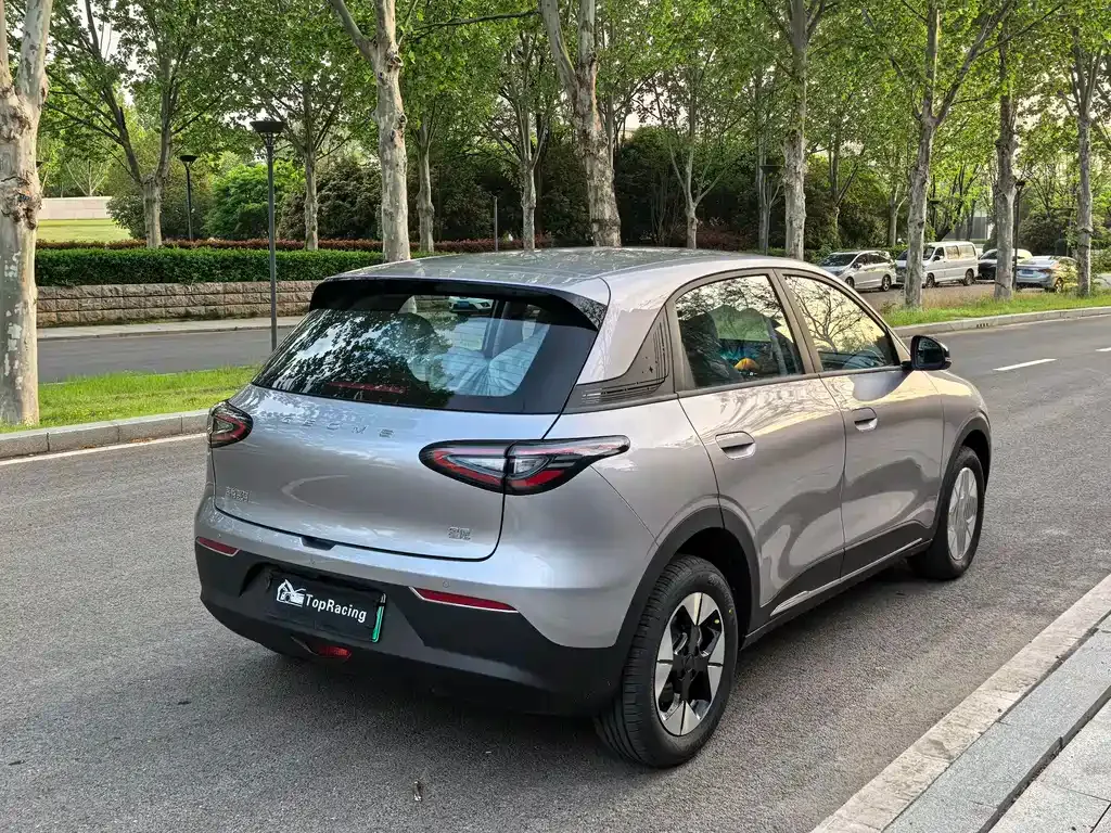 Geely Starburst — фото 3