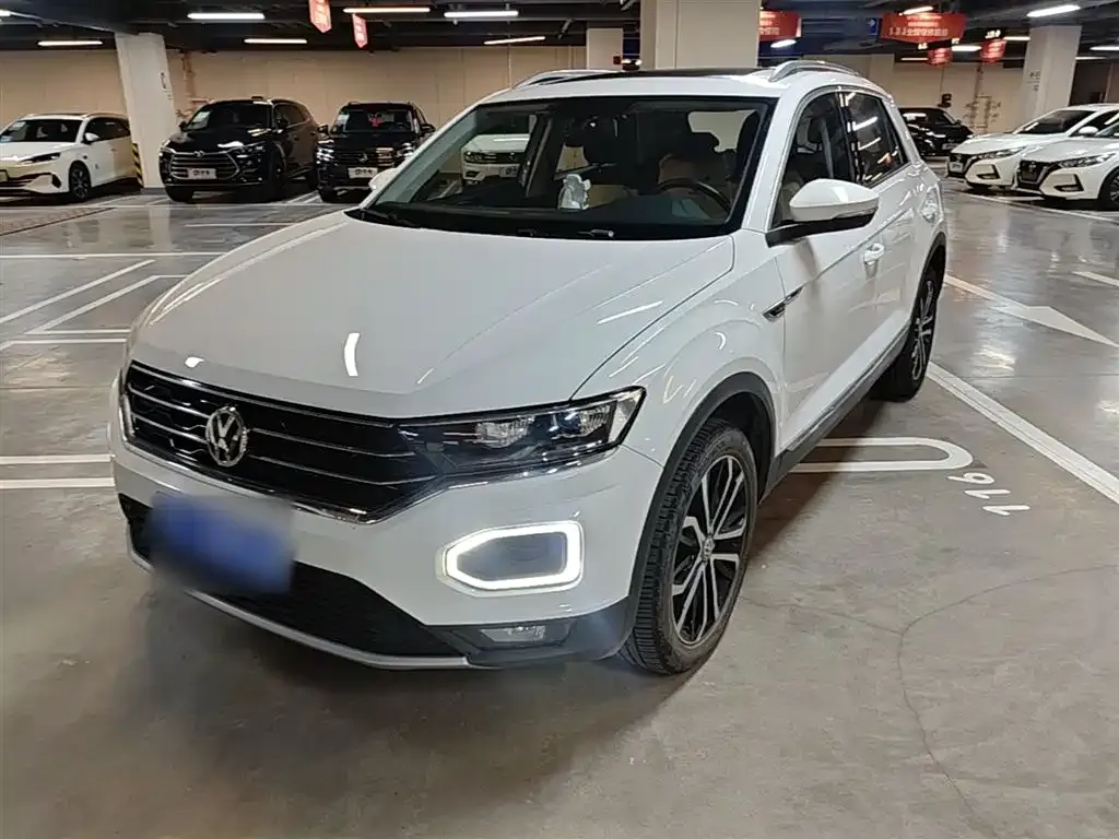 Volkswagen T-Roc — фото 3