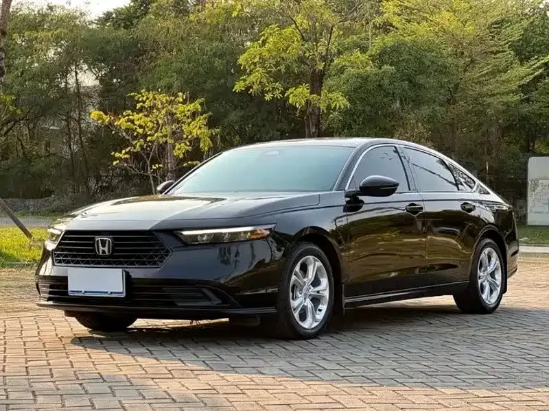 Honda Accord — фото 6