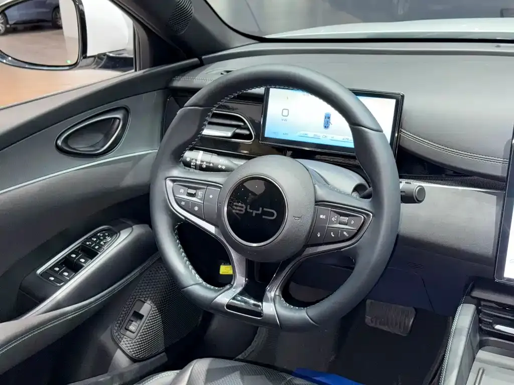 BYD Seal 06 — фото 10