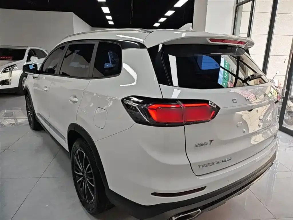 Chery Tiggo 8 PLUS — фото 8