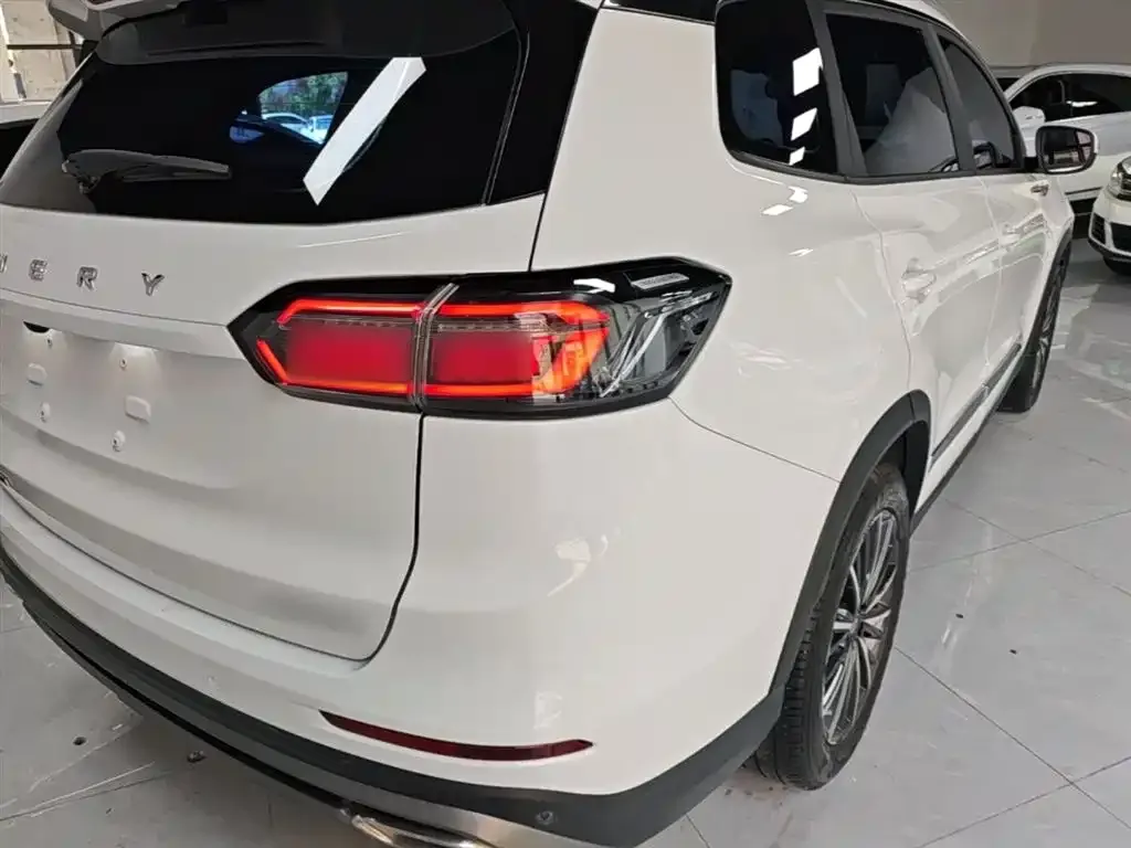 Chery Tiggo 8 PLUS — фото 2