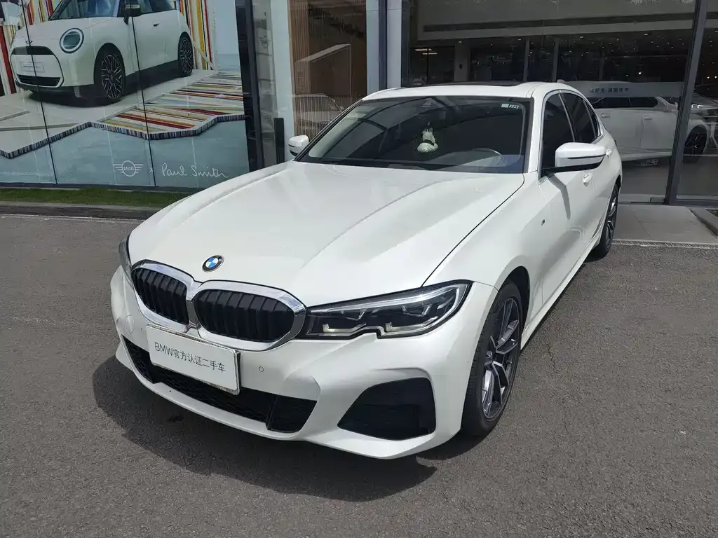 BMW 3 Series — фото 1