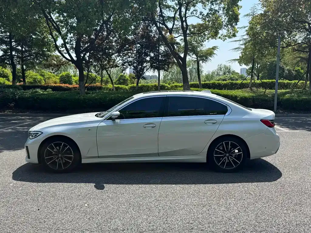 BMW 3 Series — фото 10