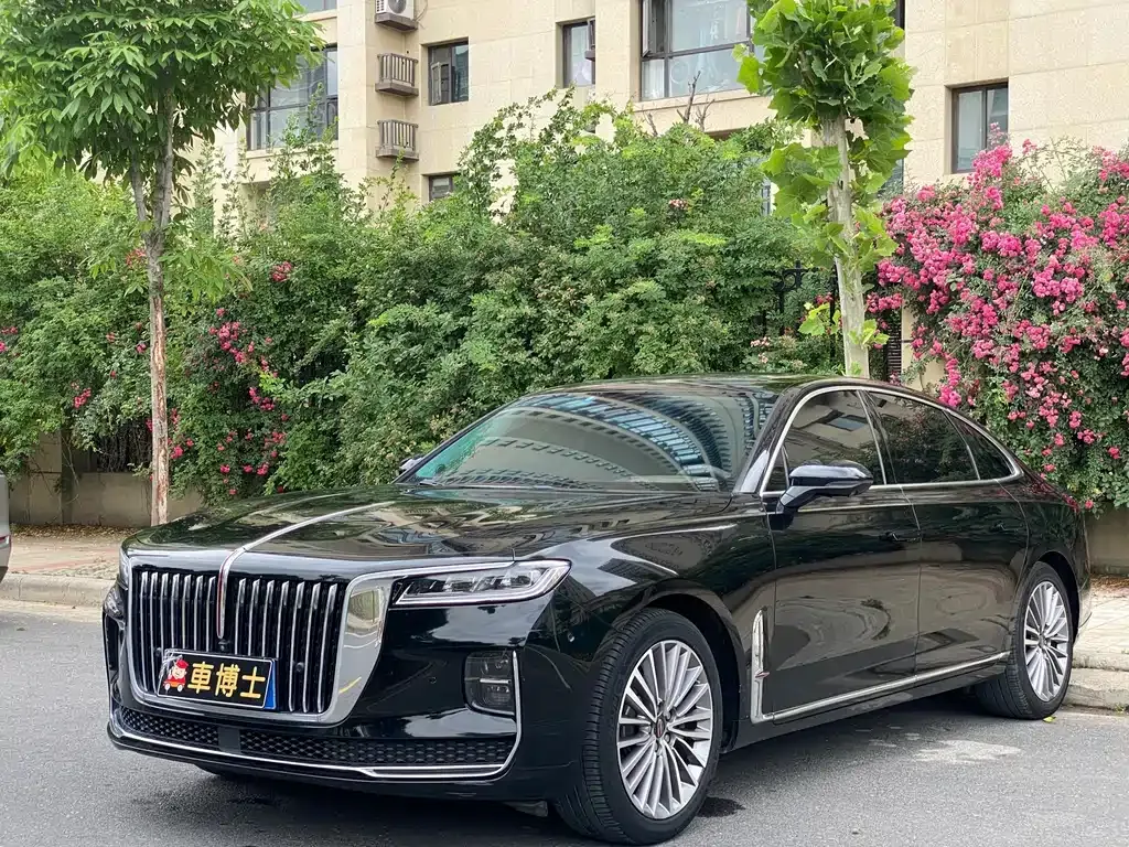 Hongqi H9 — фото 1
