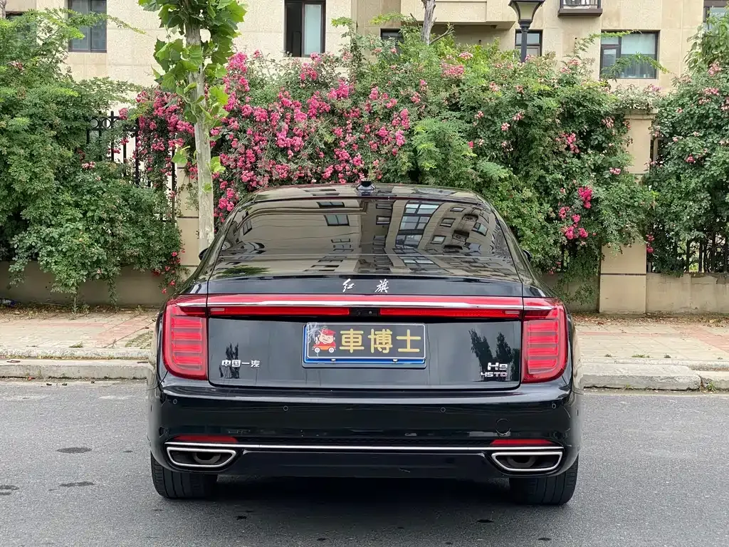 Hongqi H9 — фото 8