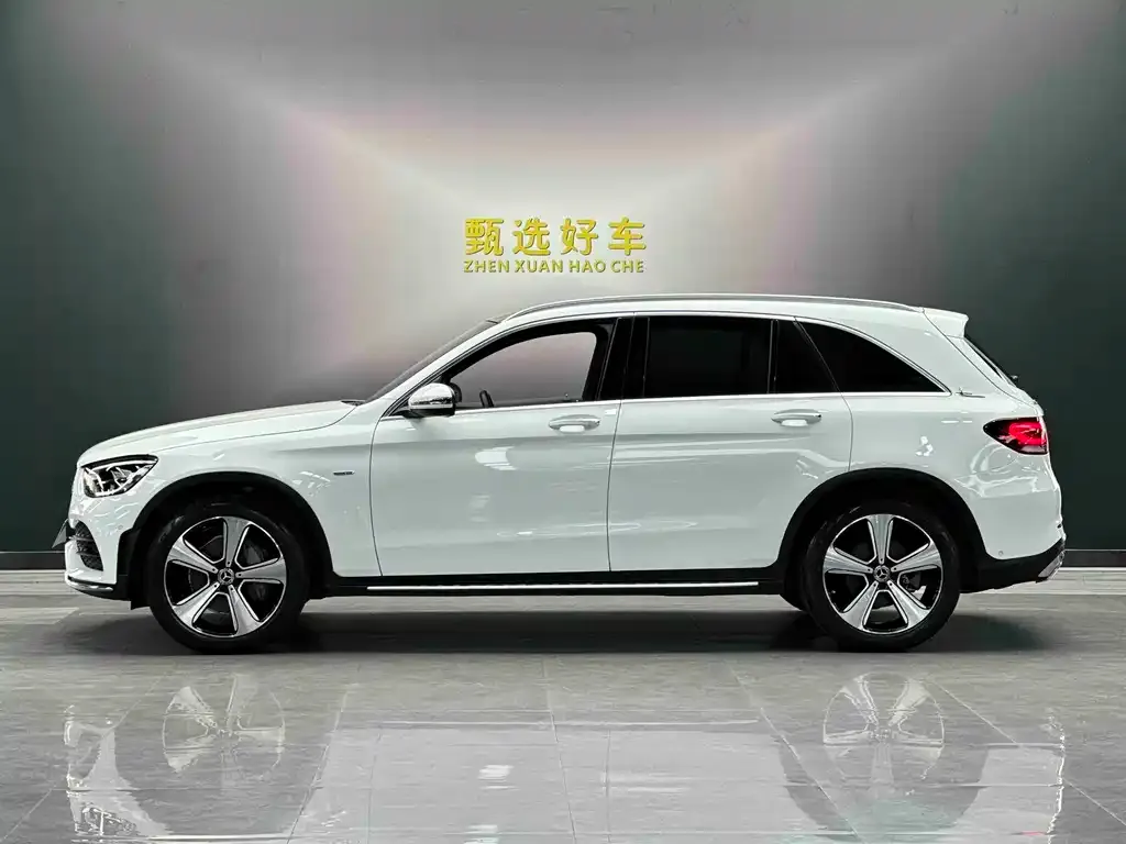 Mercedes-Benz GLC — фото 3