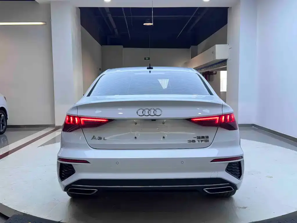 Audi A3 — фото 3