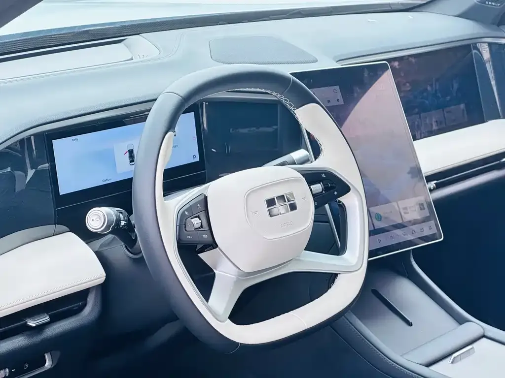 Geely Galaxy L7 — фото 7