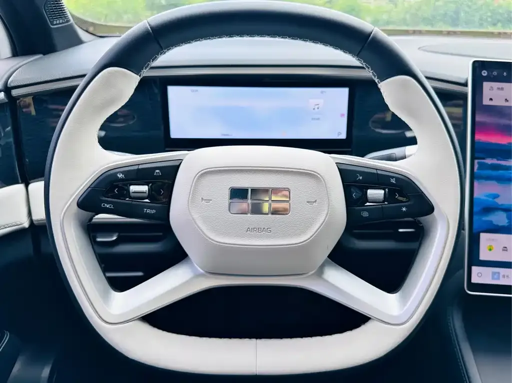 Geely Galaxy L7 — фото 6
