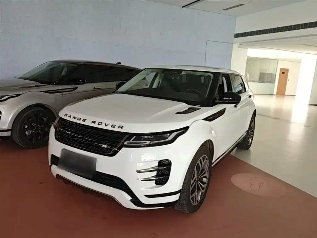 Land Rover Evoque — фото 1