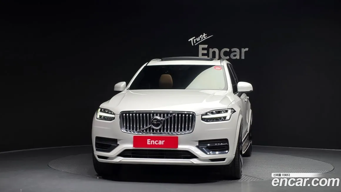 Volvo XC90 — фото 3
