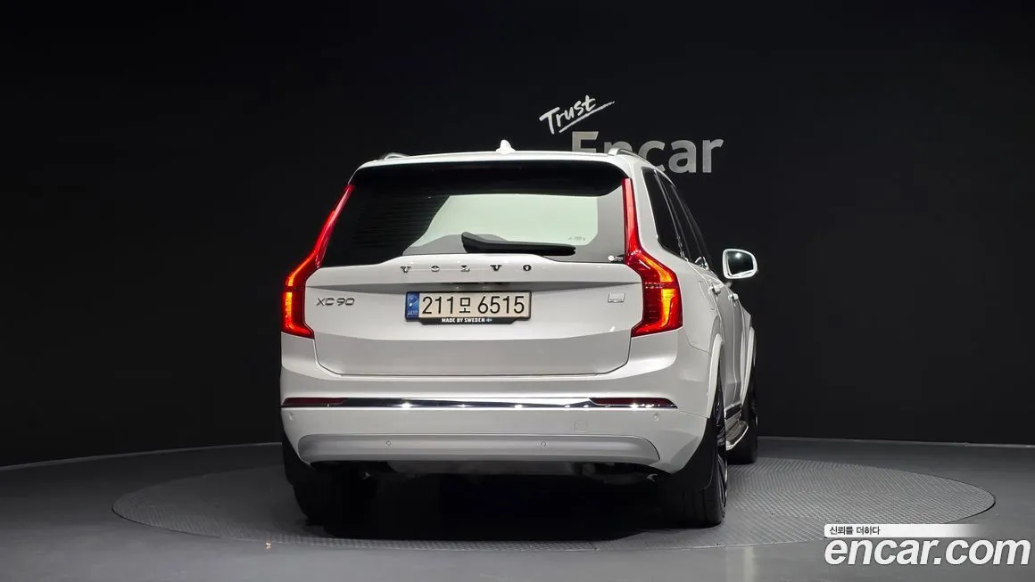 Volvo XC90 — фото 4