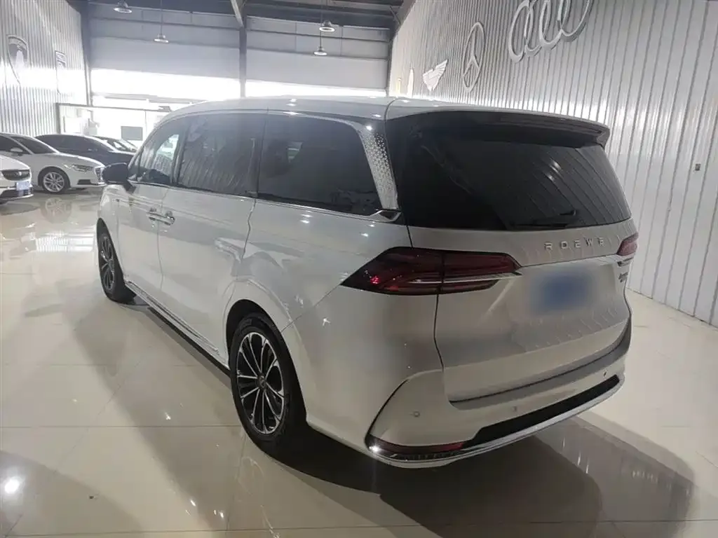 Roewe iMAX8 — фото 8