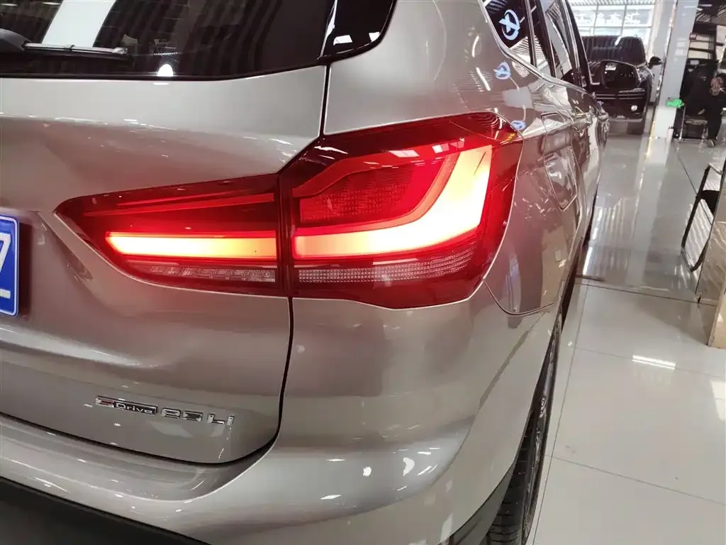 BMW X1 — фото 4