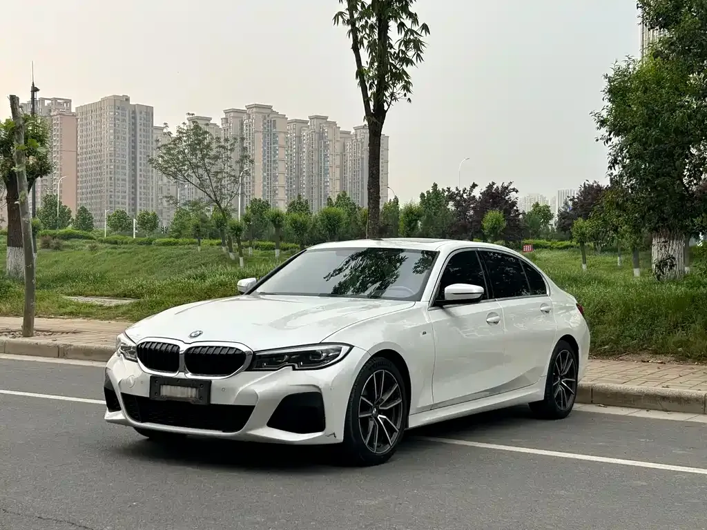 BMW 3 Series — фото 1