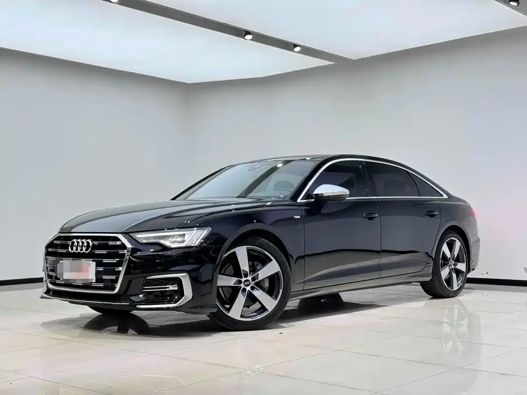 Audi A6L — фото 1