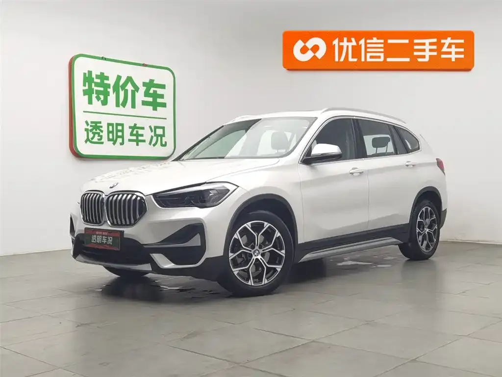 BMW X1 — фото 1