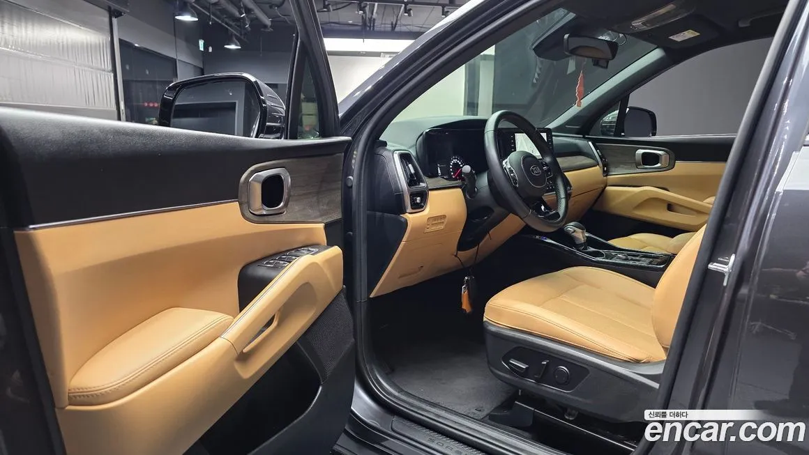Kia Sorento — фото 5