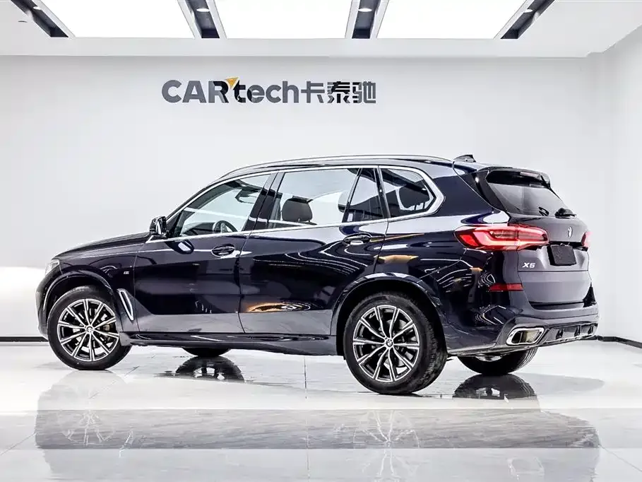 BMW X5 — фото 10