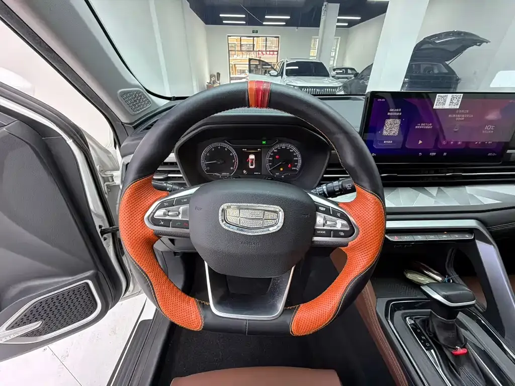 Geely Vision X6 — фото 6