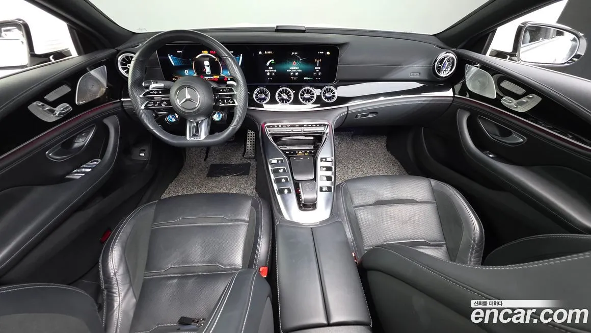 Mercedes-Benz AMG GT — фото 7