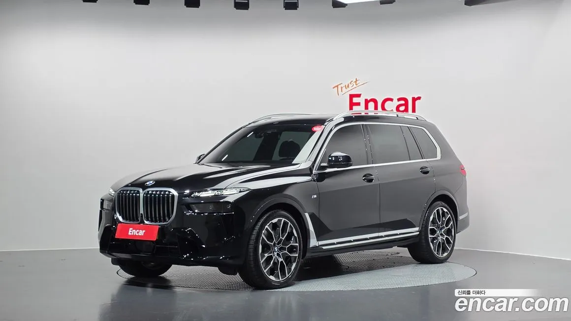 BMW X7 — фото 1