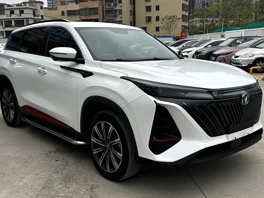 Changan CS75 PLUS — фото 1