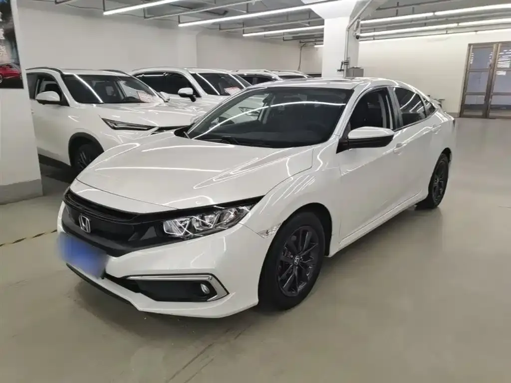 Honda Civic — фото 1
