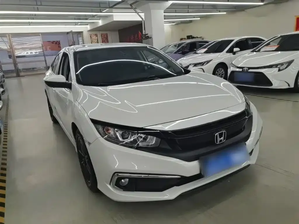 Honda Civic — фото 4