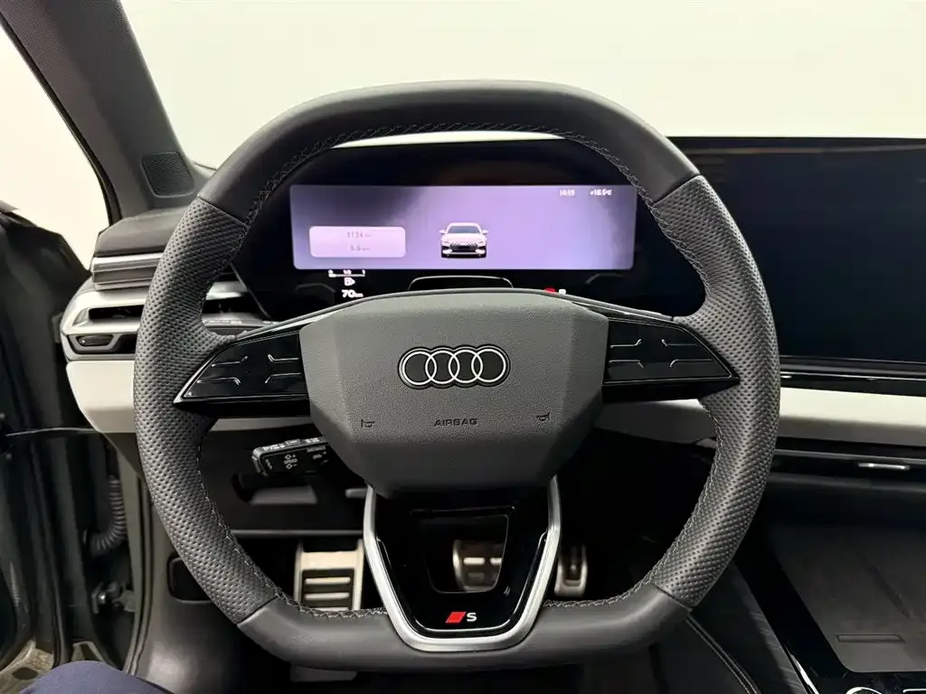 Audi A5L — фото 2