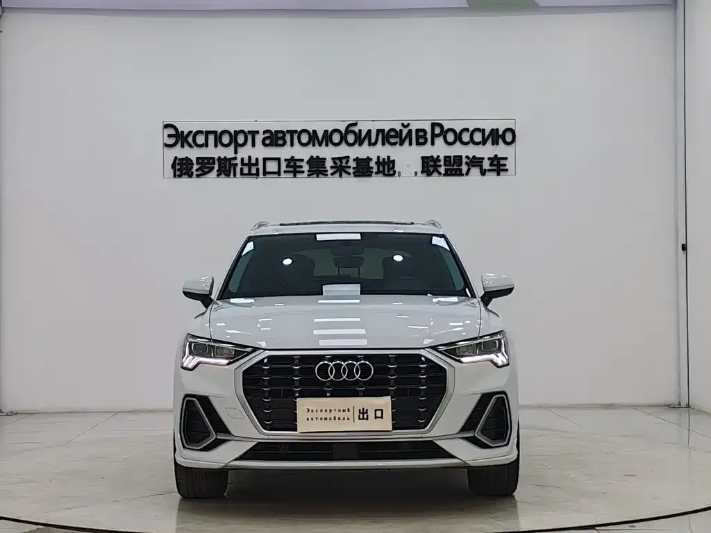 Audi Q3 — фото 3
