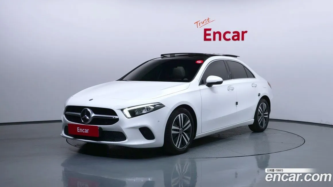 Mercedes-Benz A-Class — фото 1