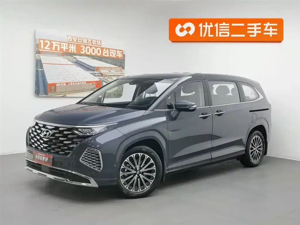 Hyundai Custo — фото 1