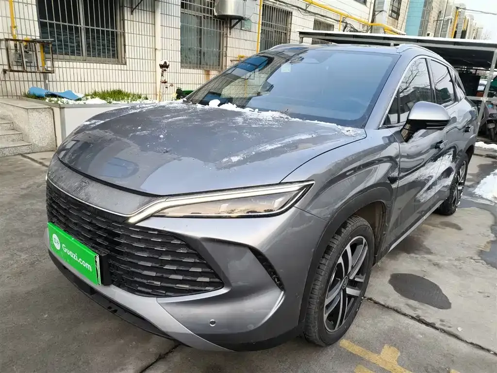 BYD L DM-i — фото 10