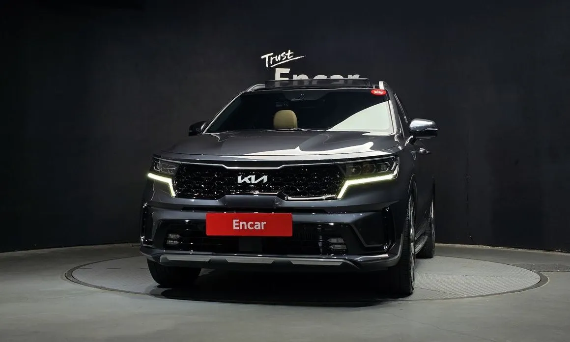 Kia Sorento — фото 8