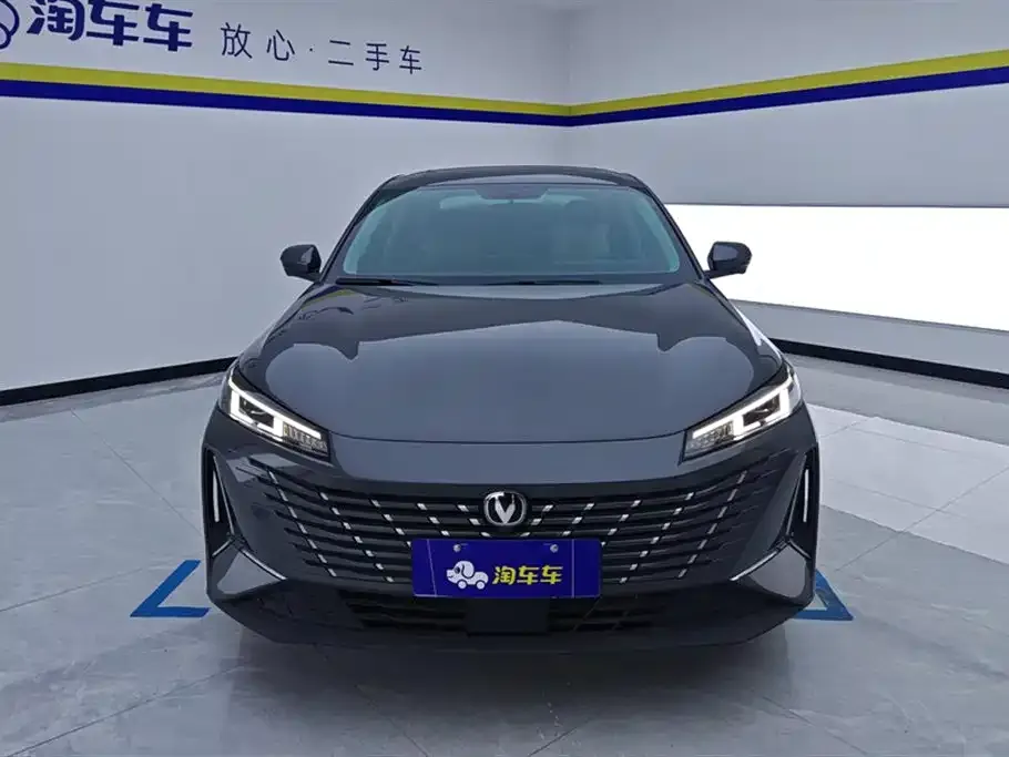 Changan Eado — фото 3
