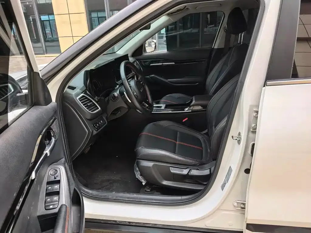 Kia KX3 — фото 9