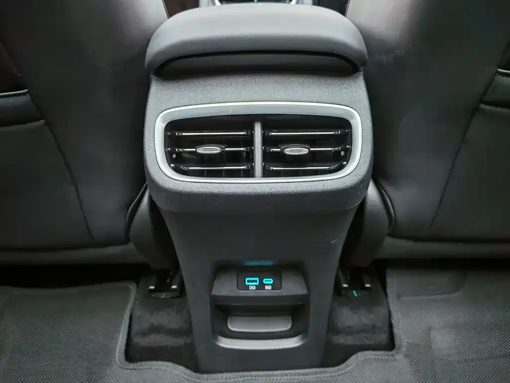 BYD Hiace 06 — фото 6
