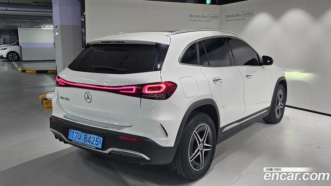 Mercedes-Benz EQA — фото 4