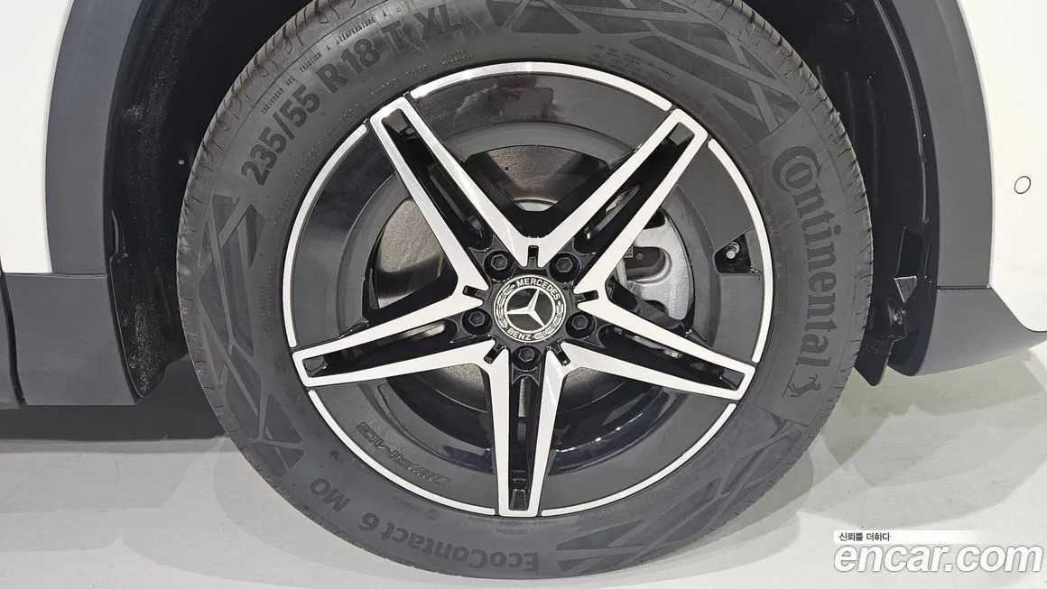 Mercedes-Benz EQA — фото 9