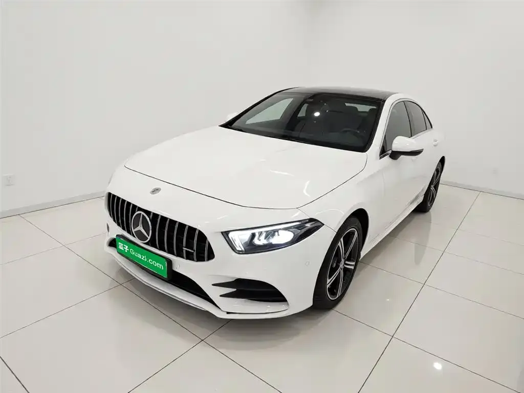 Mercedes-Benz A-Class — фото 1