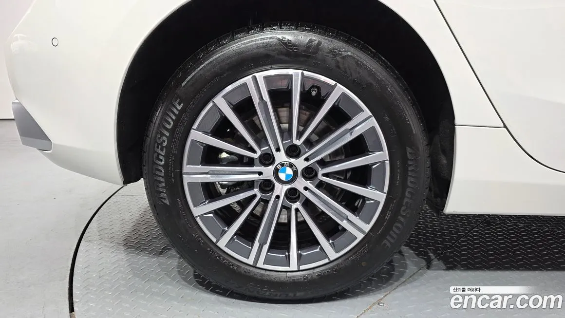 BMW 2-Series — фото 10