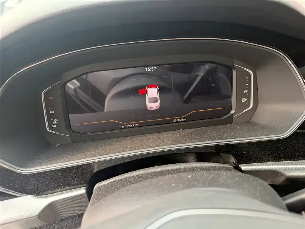 Volkswagen Passat — фото 5
