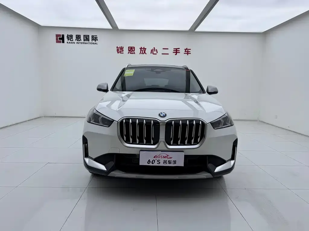 BMW X1 — фото 2