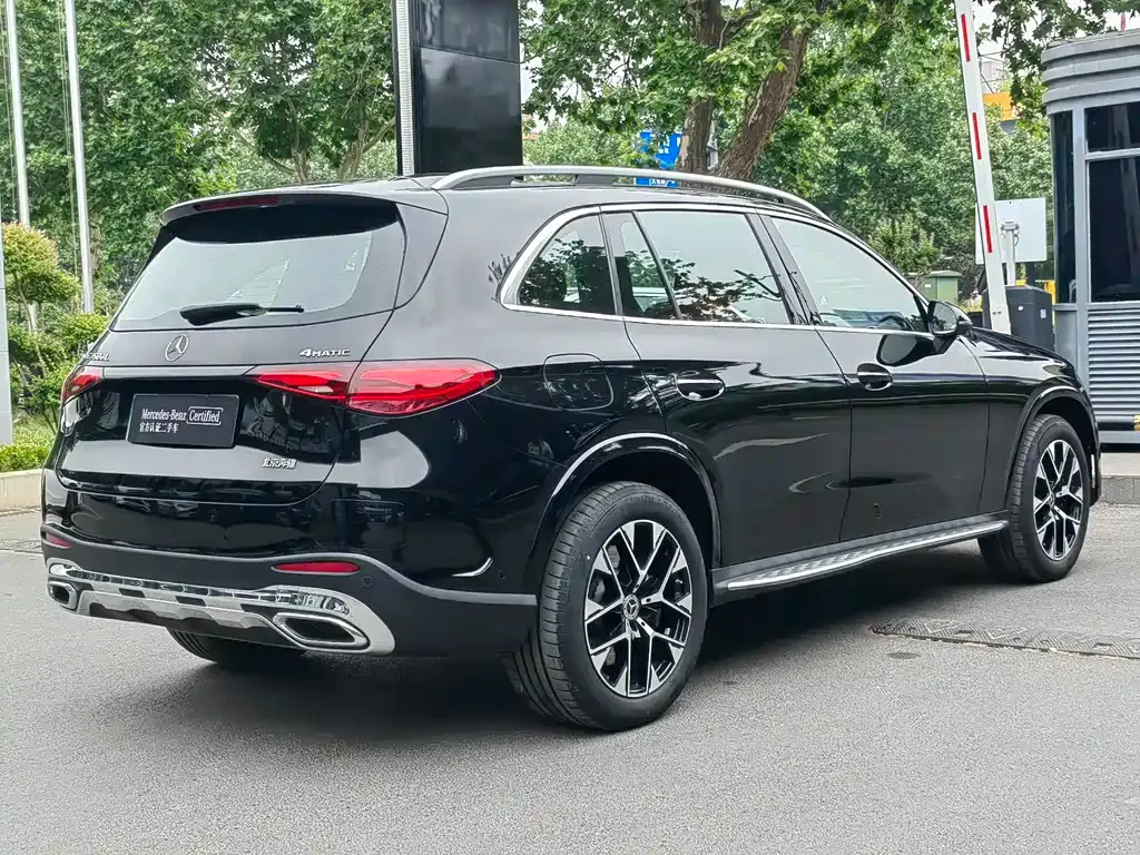 Mercedes-Benz GLC PHEV — фото 10