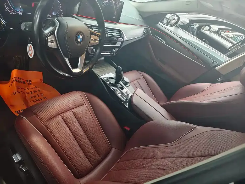 BMW 5 Series New Energy — фото 7