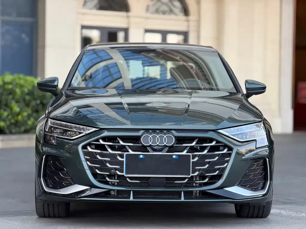 Audi A3 — фото 2