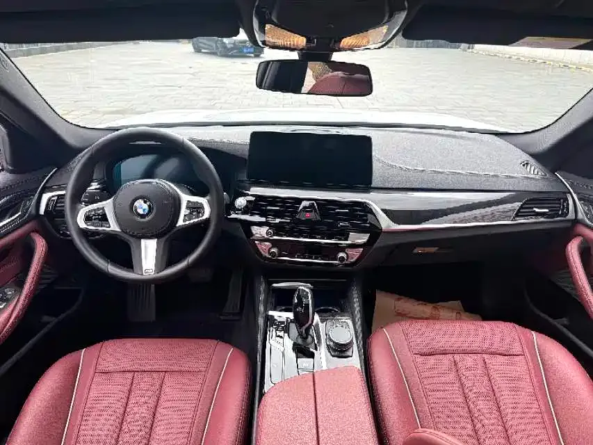 BMW 5 Series — фото 2