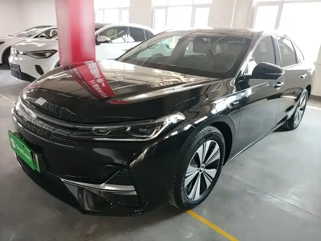 Geely Galaxy A7 — фото 10